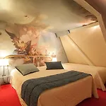 Hotel Cathedrale 4*