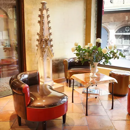 Hotel Cathedrale 4*