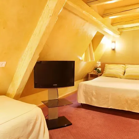 Hotel Cathédrale 4*
